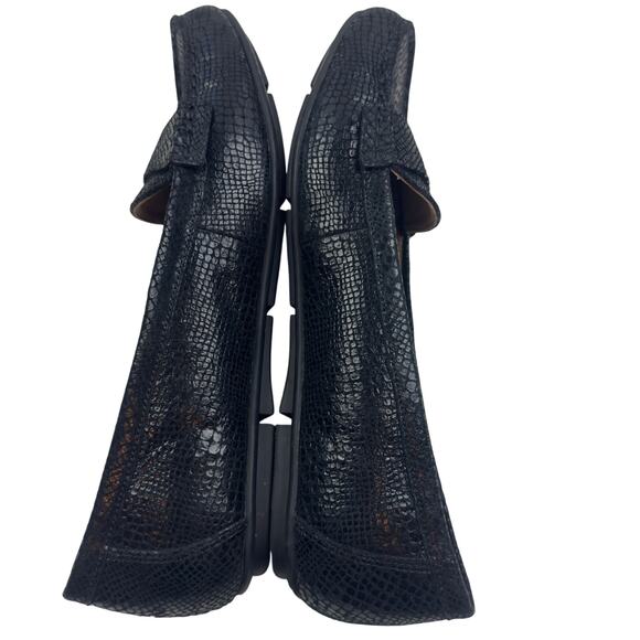 Vionic Chill Larrun Snake Embossed Leather Preppy Comfort Loafers Women's 8.5 - Picture 6 of 8